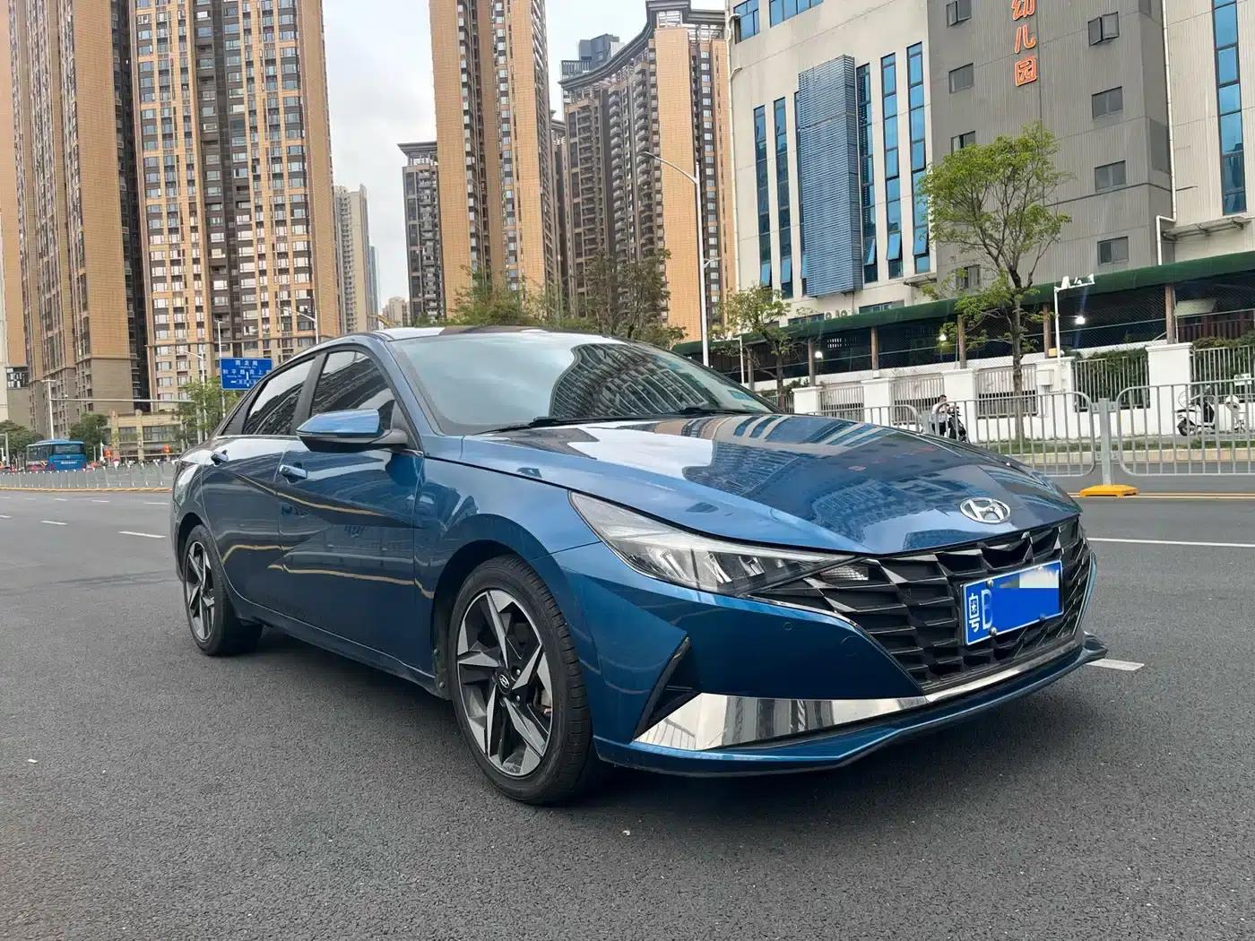 Hyundai Elantra 2021 1.5L CVT GLX Elite Edition — миниатюра 7