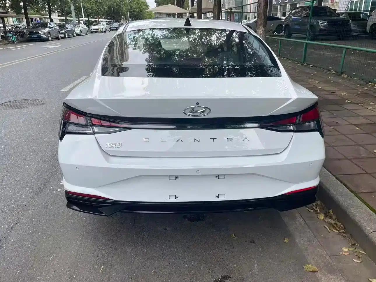 2021 Hyundai Elantra 1.5L CVT GLS Leading Edition — миниатюра 12