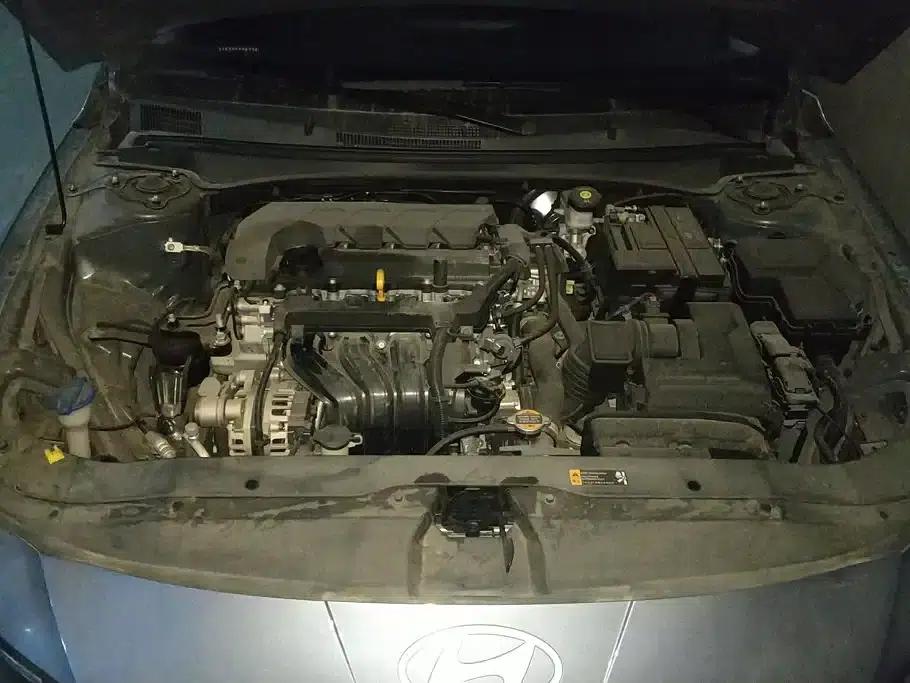 Hyundai Elantra 2023 1.5L CVT GLX Elite Edition — миниатюра 10