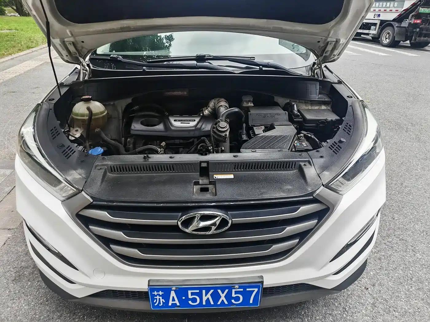 Tucson 2015 1.6T Dual-Clutch Two-Wheel Drive Intelligent Model — миниатюра 21