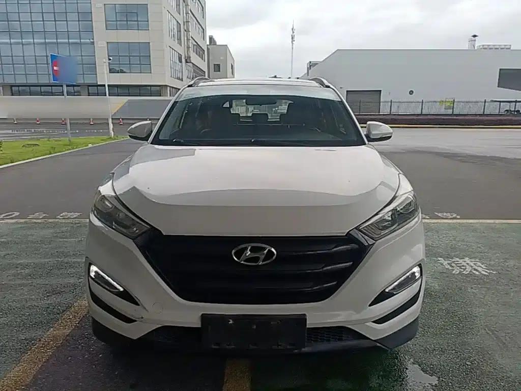 Tucson 2015 1.6T Dual-Clutch Two-Wheel Drive Intelligent Model — миниатюра 3