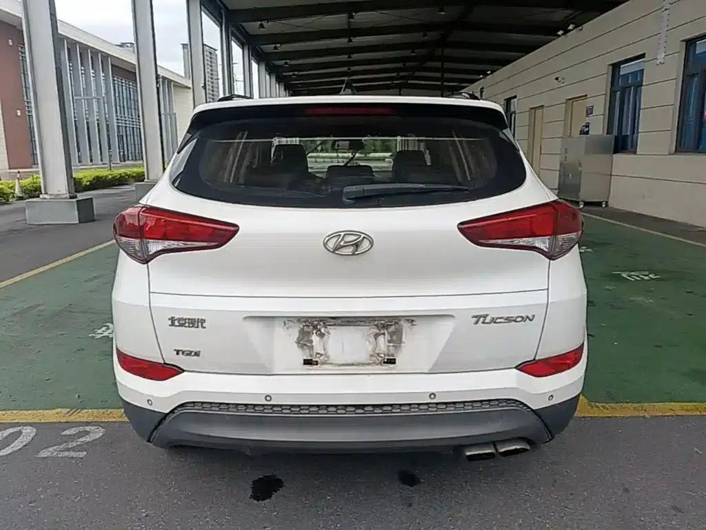Tucson 2015 1.6T Dual-Clutch Two-Wheel Drive Intelligent Model — миниатюра 6
