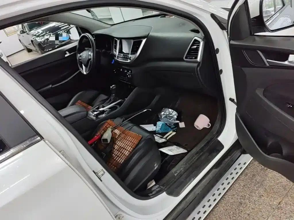 Tucson 2015 1.6T Dual-Clutch Two-Wheel Drive Intelligent Model — миниатюра 20