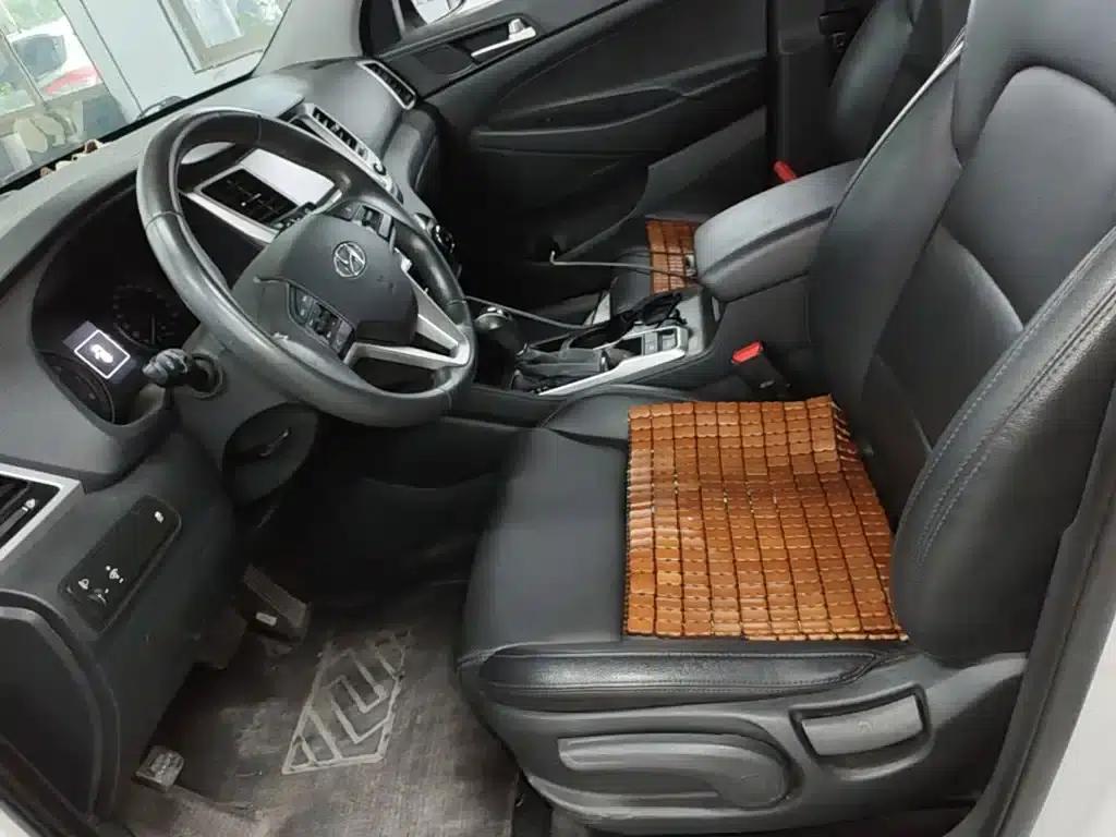 Tucson 2015 1.6T Dual-Clutch Two-Wheel Drive Intelligent Model — миниатюра 8