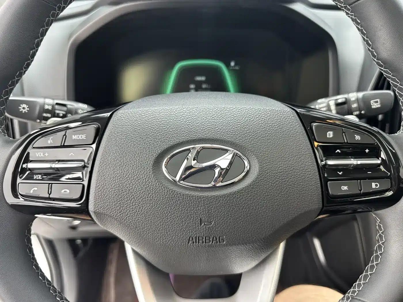Beijing Hyundai ix35 2021 240TGDi DCT 2WD GLS Leading Edition — миниатюра 15