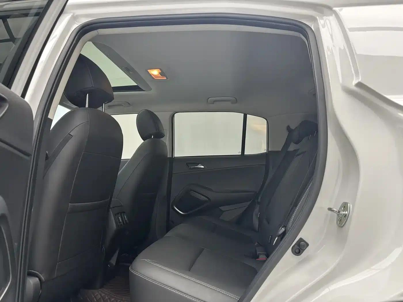 Beijing Hyundai ix35 2021 240TGDi DCT 2WD GLS Leading Edition — миниатюра 6