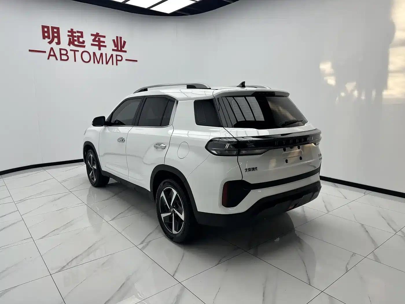 Beijing Hyundai ix35 2021 240TGDi DCT 2WD GLS Leading Edition — миниатюра 8