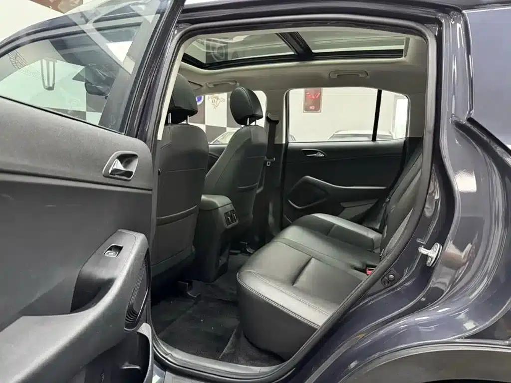 Beijing Hyundai ix35 2021 240TGDi DCT 2WD TOP Flagship Edition — миниатюра 8
