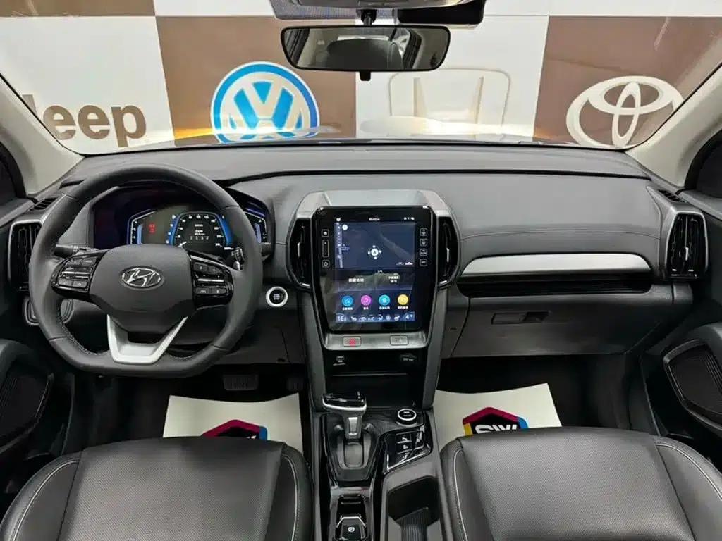 Beijing Hyundai ix35 2021 240TGDi DCT 2WD TOP Flagship Edition — миниатюра 9