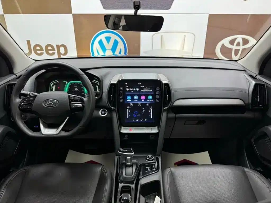 Beijing Hyundai ix35 2021 240TGDi DCT 2WD GLS Leading Edition — миниатюра 9