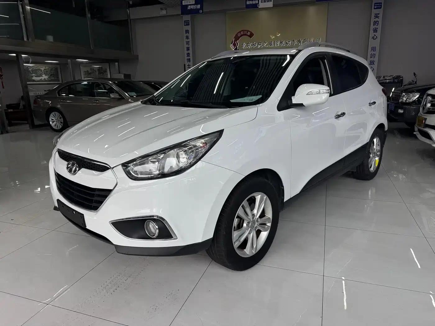 Beijing Hyundai ix35 2013 2.0L Automatic 2WD Smart GLS (National V Emission Standard) — миниатюра 1