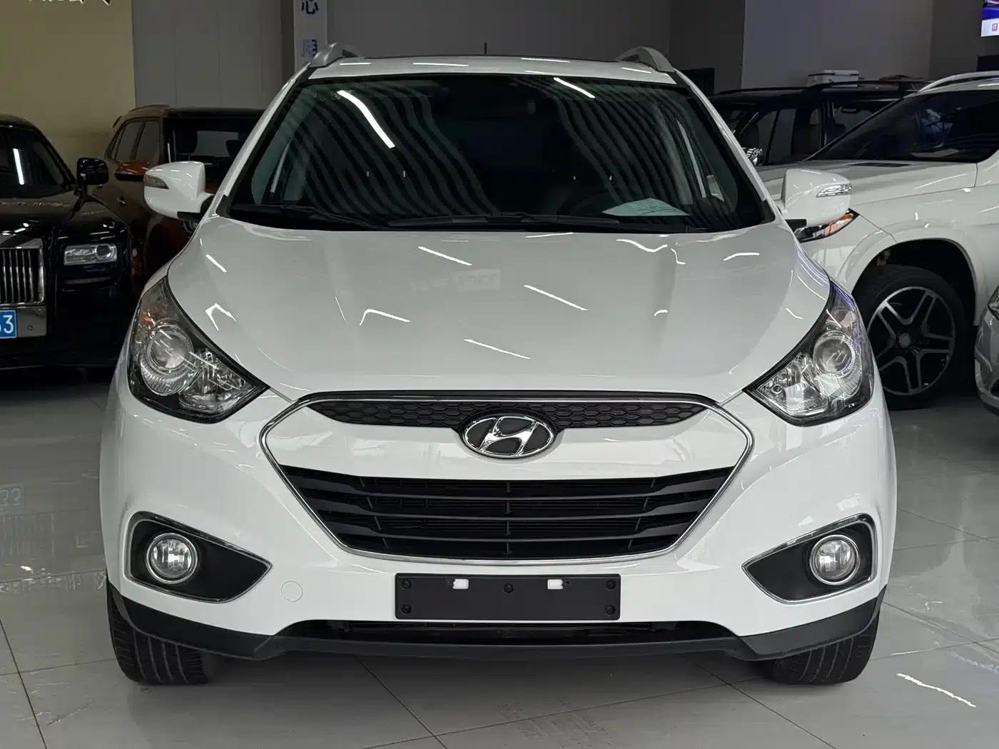 Beijing Hyundai ix35 2013 2.0L Automatic 2WD Smart GLS (National V Emission Standard) — миниатюра 2