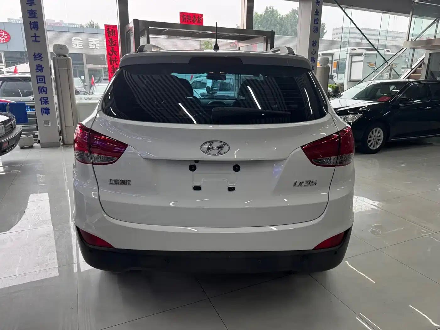 Beijing Hyundai ix35 2013 2.0L Automatic 2WD Smart GLS (National V Emission Standard) — миниатюра 3