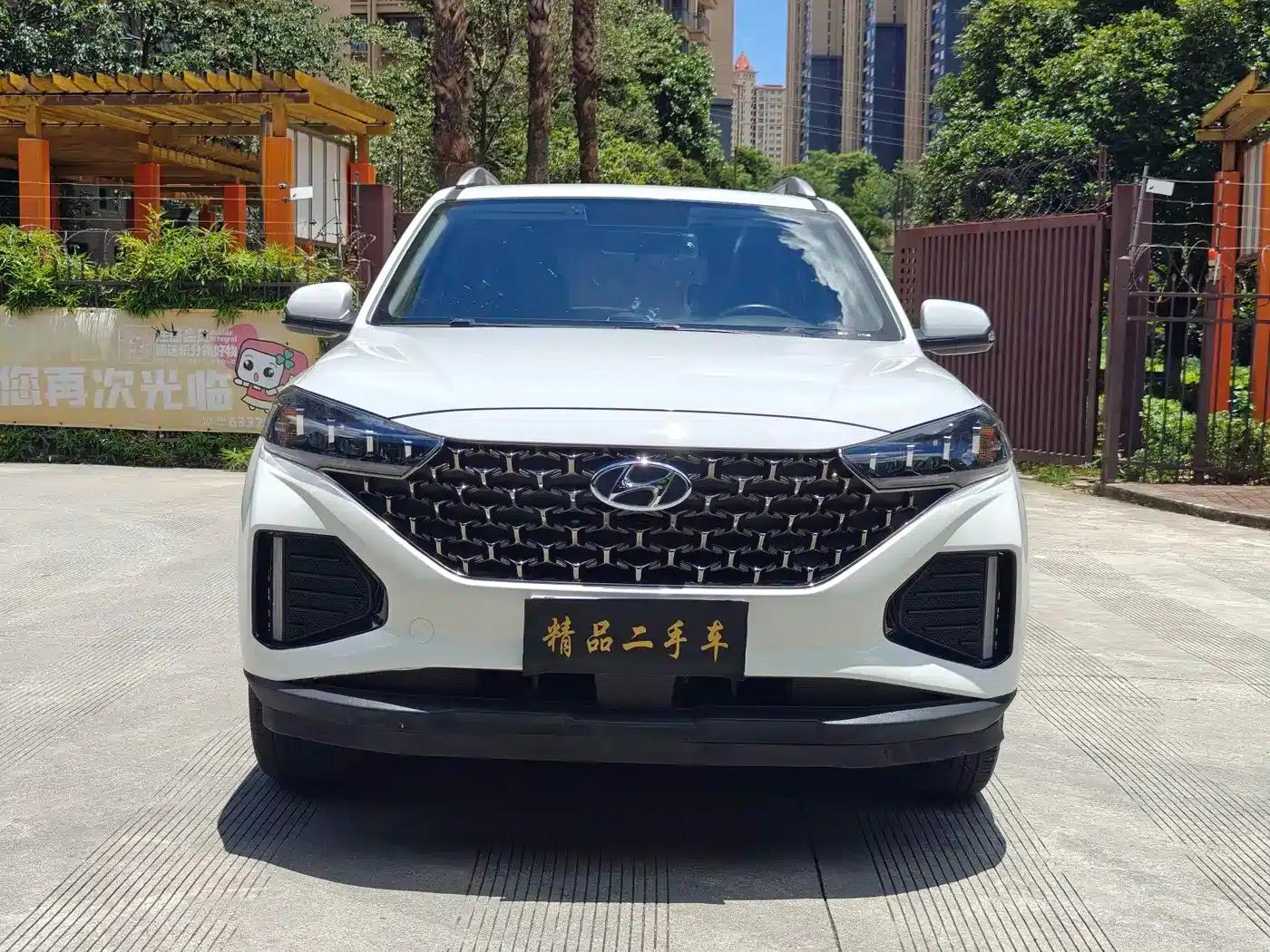 Beijing Hyundai ix35 2021 2.0L Automatic 2WD GL Comfort Edition — миниатюра 2