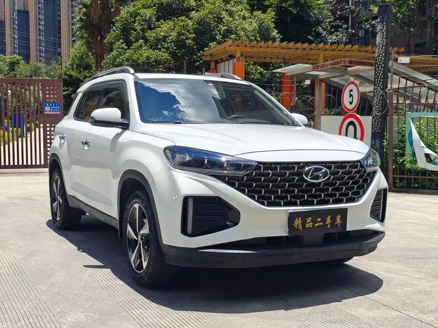 Beijing Hyundai ix35 2021 2.0L Automatic 2WD GL Comfort Edition — миниатюра 3