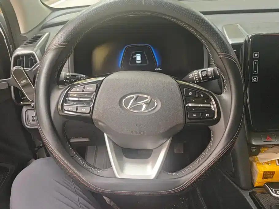 Beijing Hyundai ix35 2021 2.0L Automatic 2WD GLS Leading Edition — миниатюра 15
