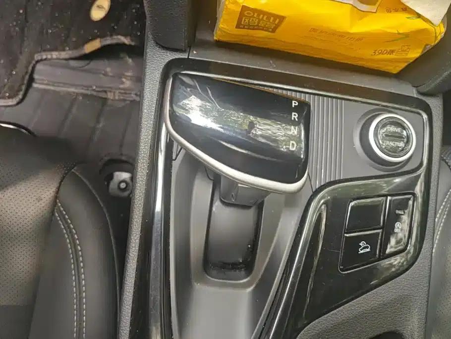 Beijing Hyundai ix35 2021 2.0L Automatic 2WD GLS Leading Edition — миниатюра 16