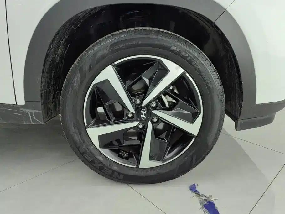 Beijing Hyundai ix35 2021 2.0L Automatic 2WD GLS Leading Edition — миниатюра 6