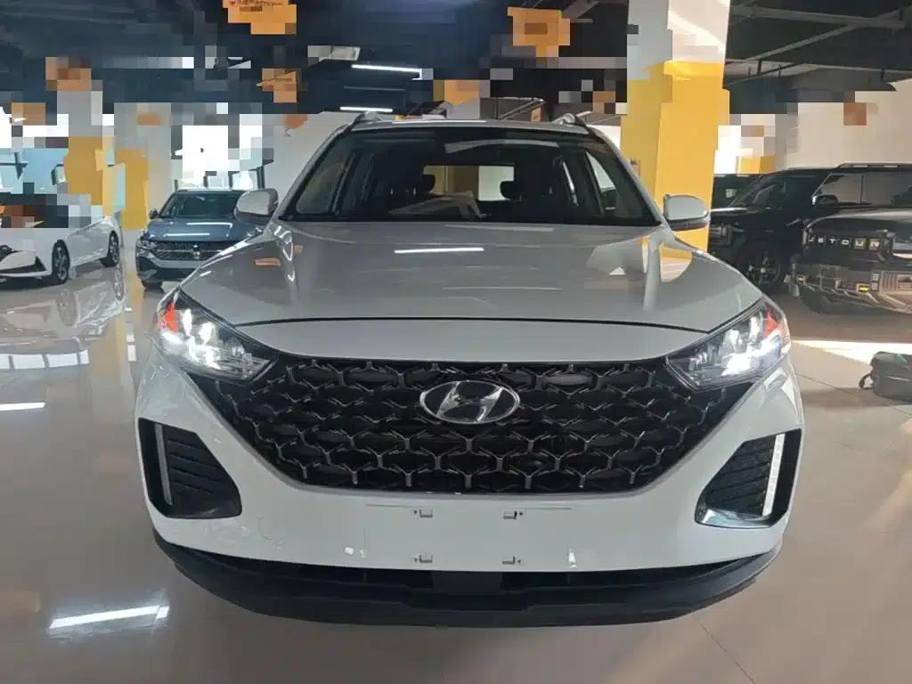 Beijing Hyundai ix35 2021 240TGDi DCT 2WD GLS Leading Edition — миниатюра 3