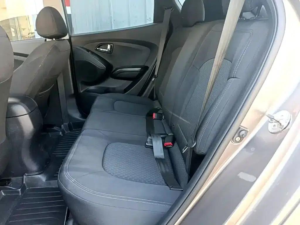 Beijing Hyundai ix35 2015 2.0L Automatic 2WD Comfort Model (National IV Emission Standard) — миниатюра 17