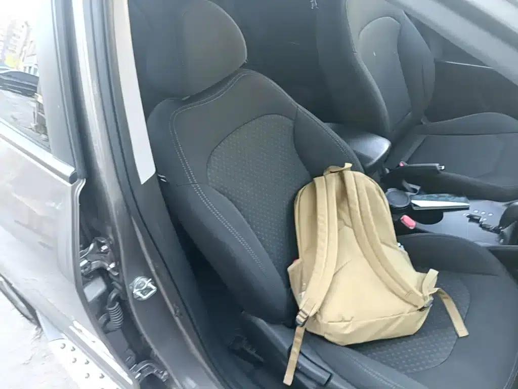 Beijing Hyundai ix35 2015 2.0L Automatic 2WD Comfort Model (National IV Emission Standard) — миниатюра 25