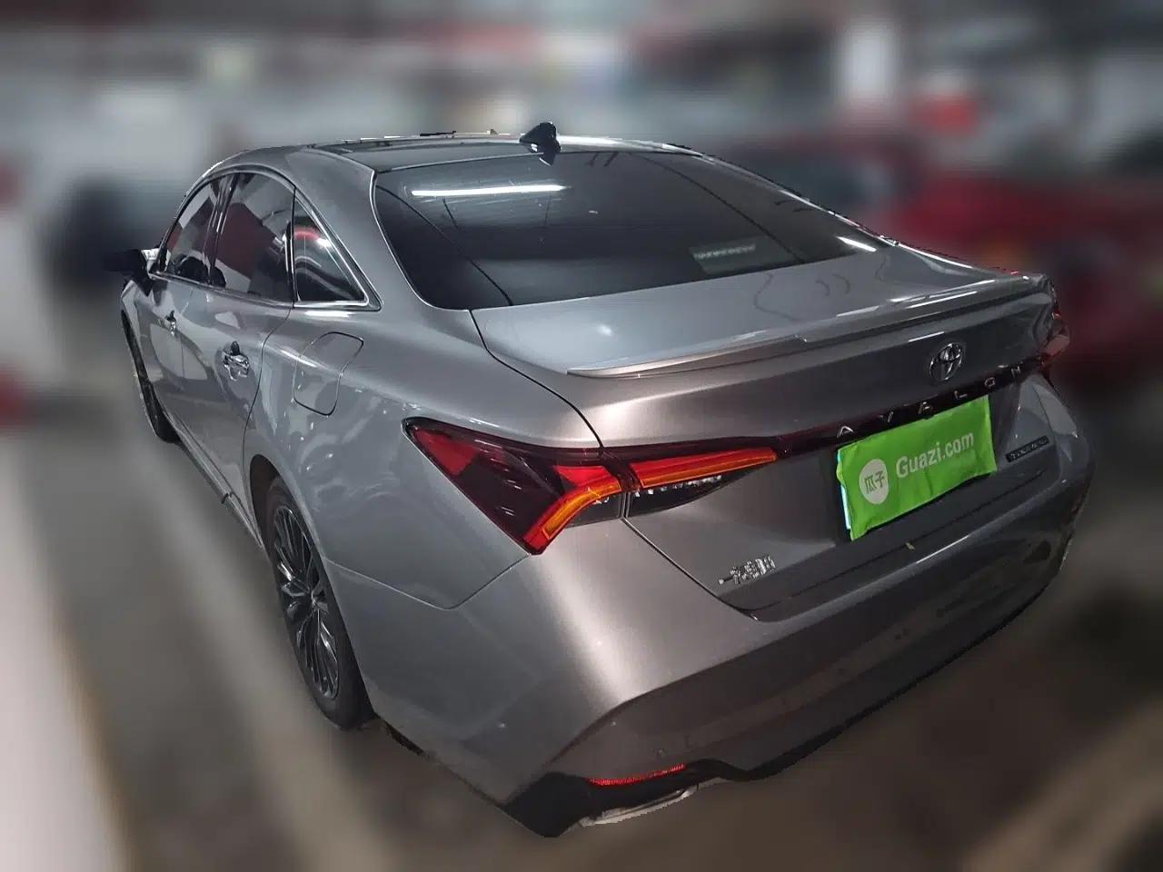 Toyota Avalon 2019 2.5L Touring Premium Version China VI Standard — миниатюра 4