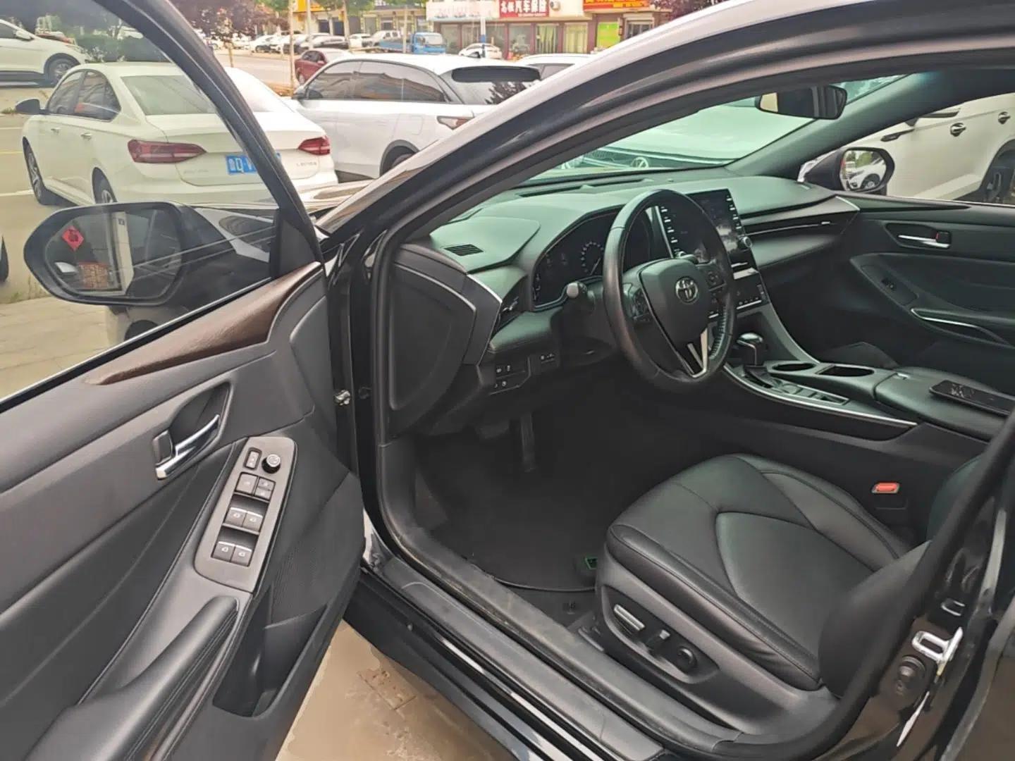 Toyota Avalon 2019 2.0L Luxury Edition China VI Standard — миниатюра 18