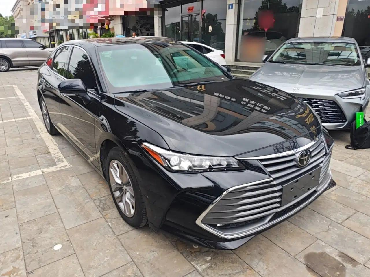 Toyota Avalon 2019 2.0L Luxury Edition China VI Standard — миниатюра 3