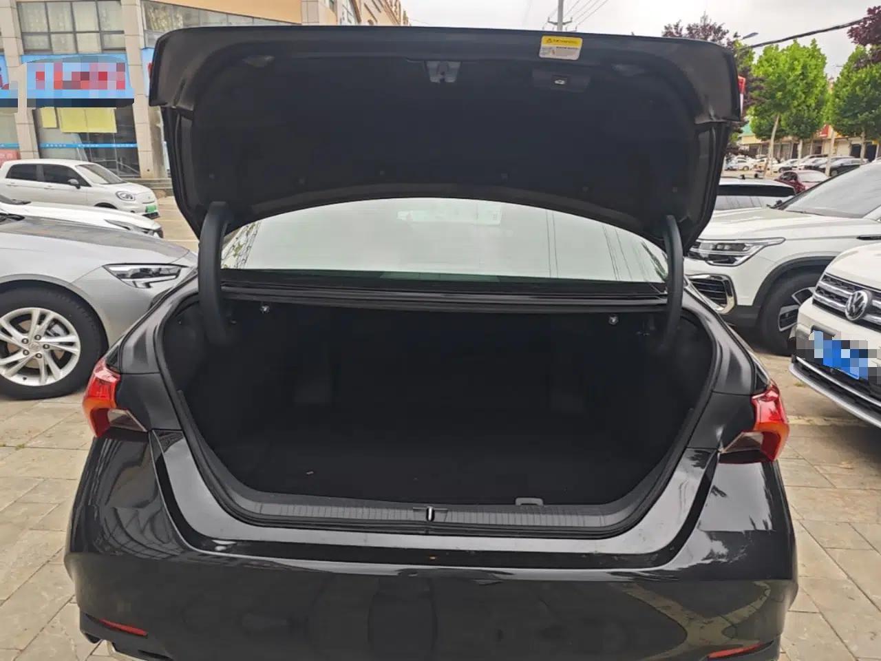 Toyota Avalon 2019 2.0L Luxury Edition China VI Standard — миниатюра 22