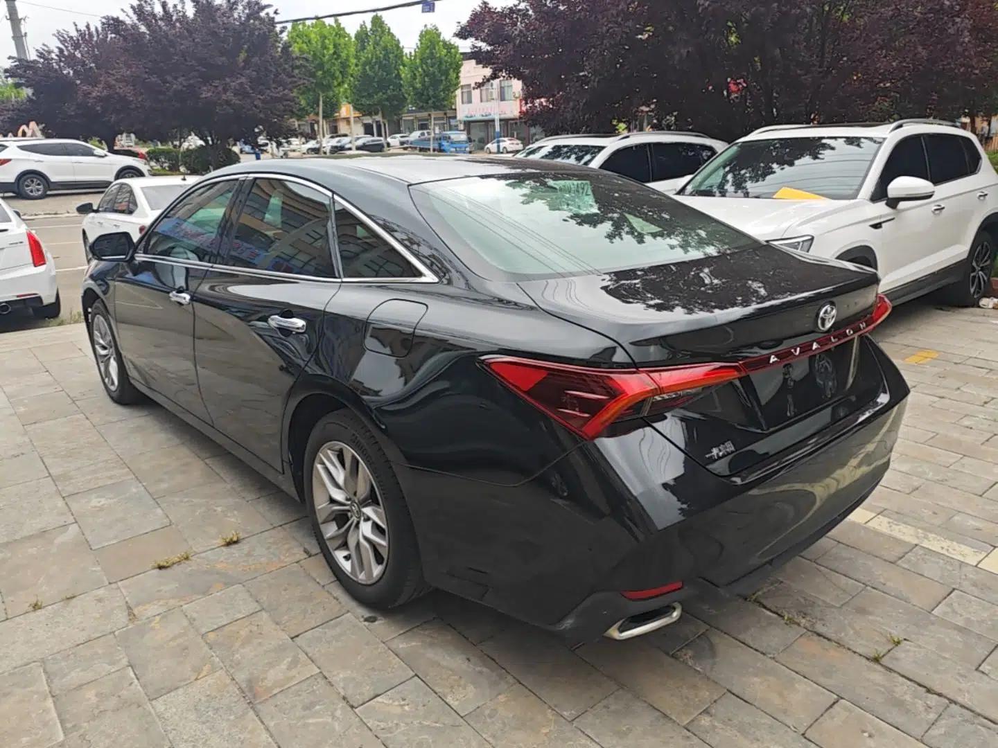 Toyota Avalon 2019 2.0L Luxury Edition China VI Standard — миниатюра 4