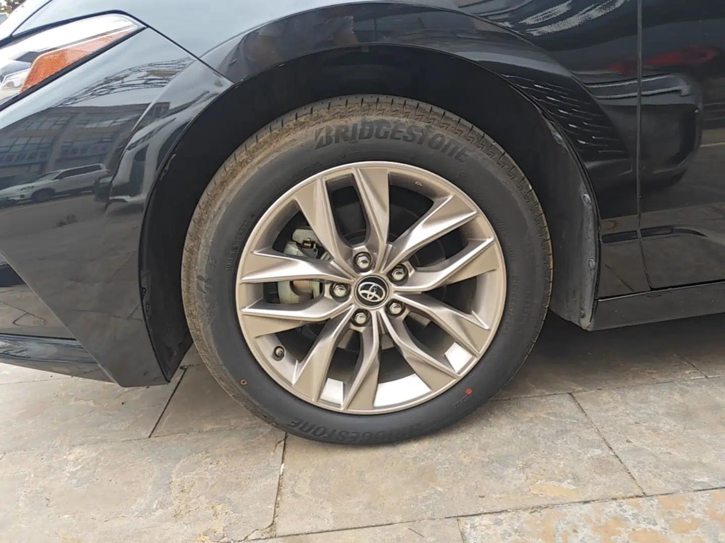 Toyota Avalon 2019 2.0L Luxury Edition China VI Standard — миниатюра 10