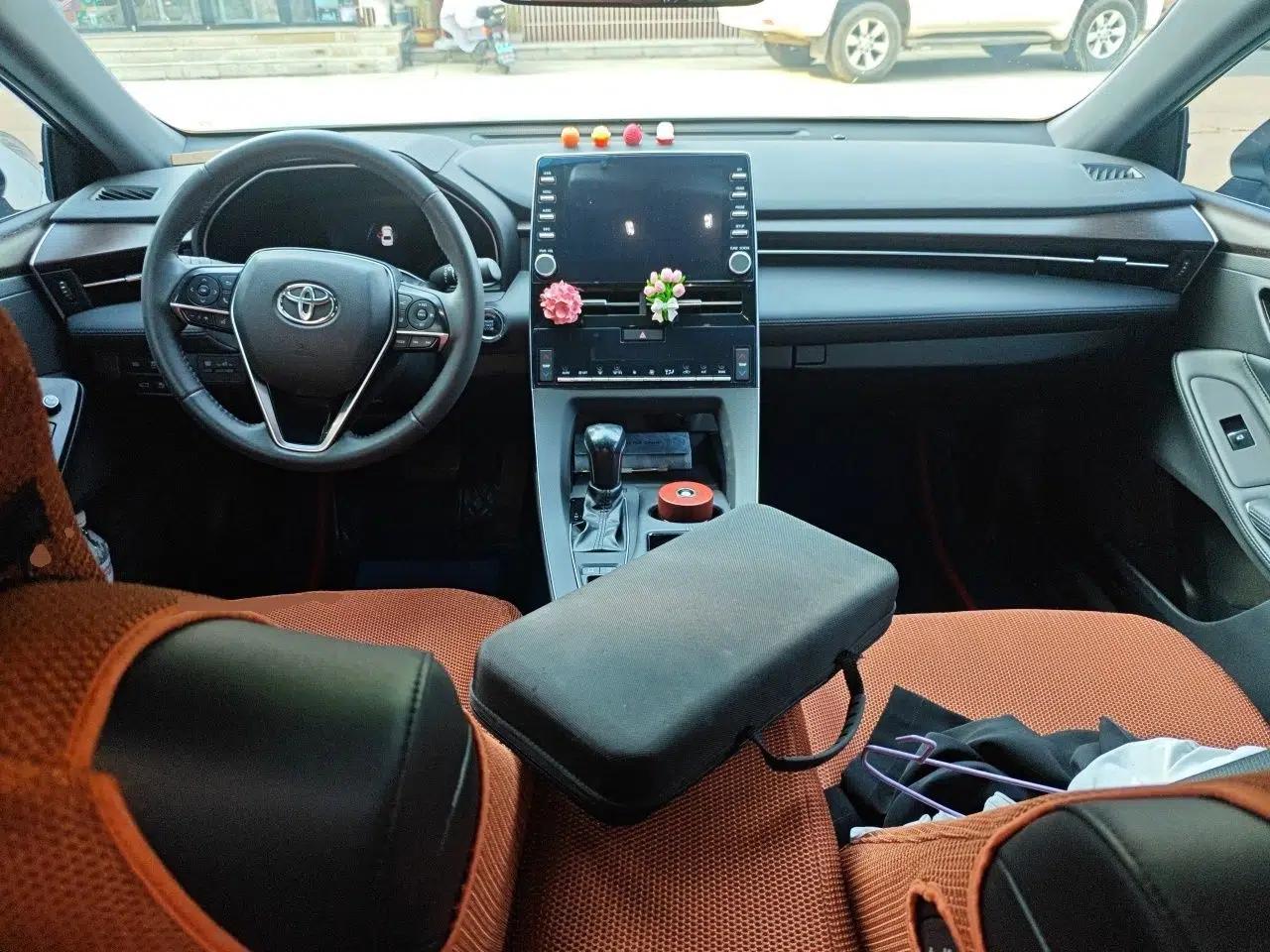 Toyota Avalon 2019 2.0L Luxury Edition China VI Standard — миниатюра 9