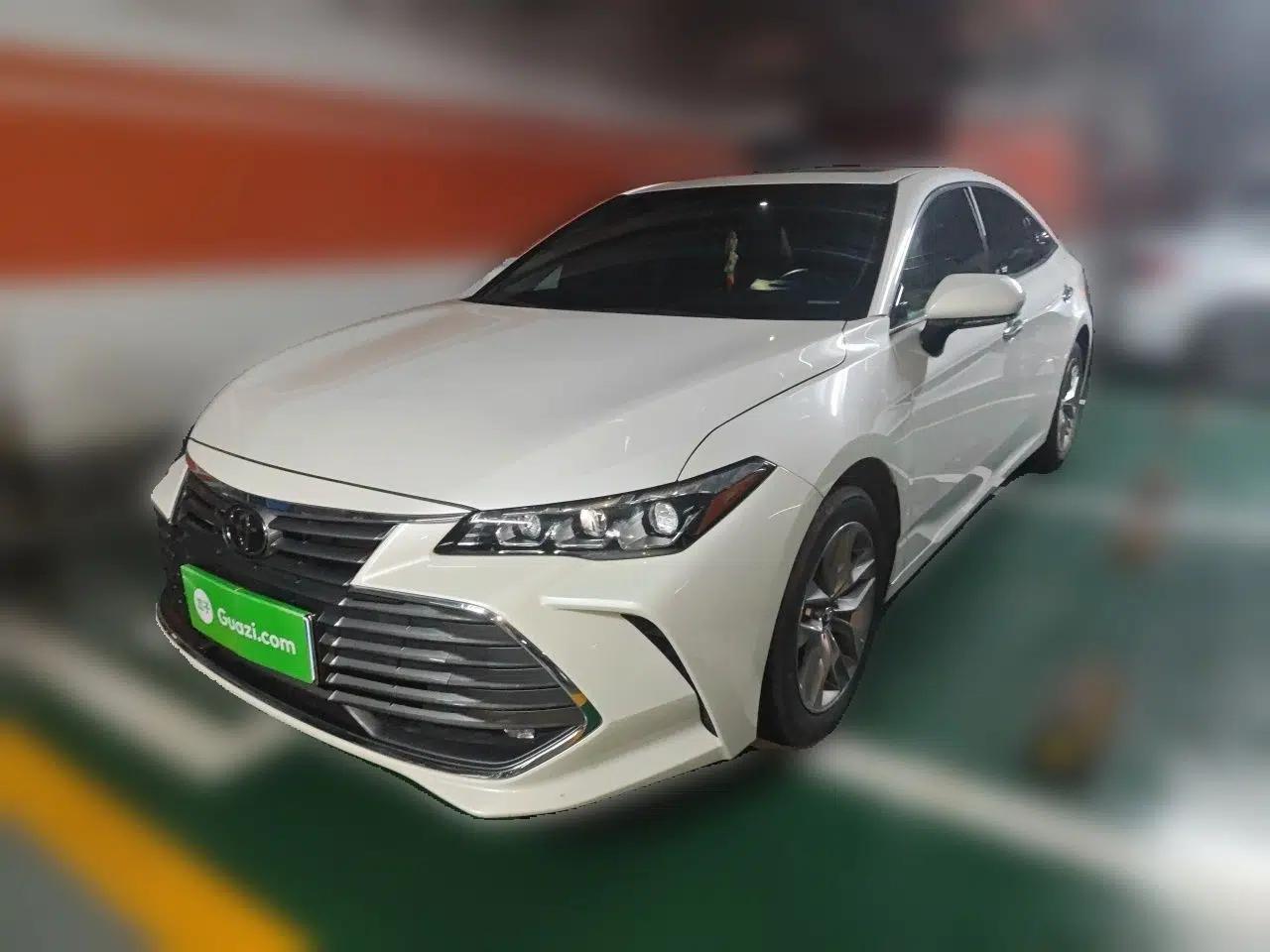 Toyota Avalon 2019 2.0L Luxury Edition China VI Standard — миниатюра 1