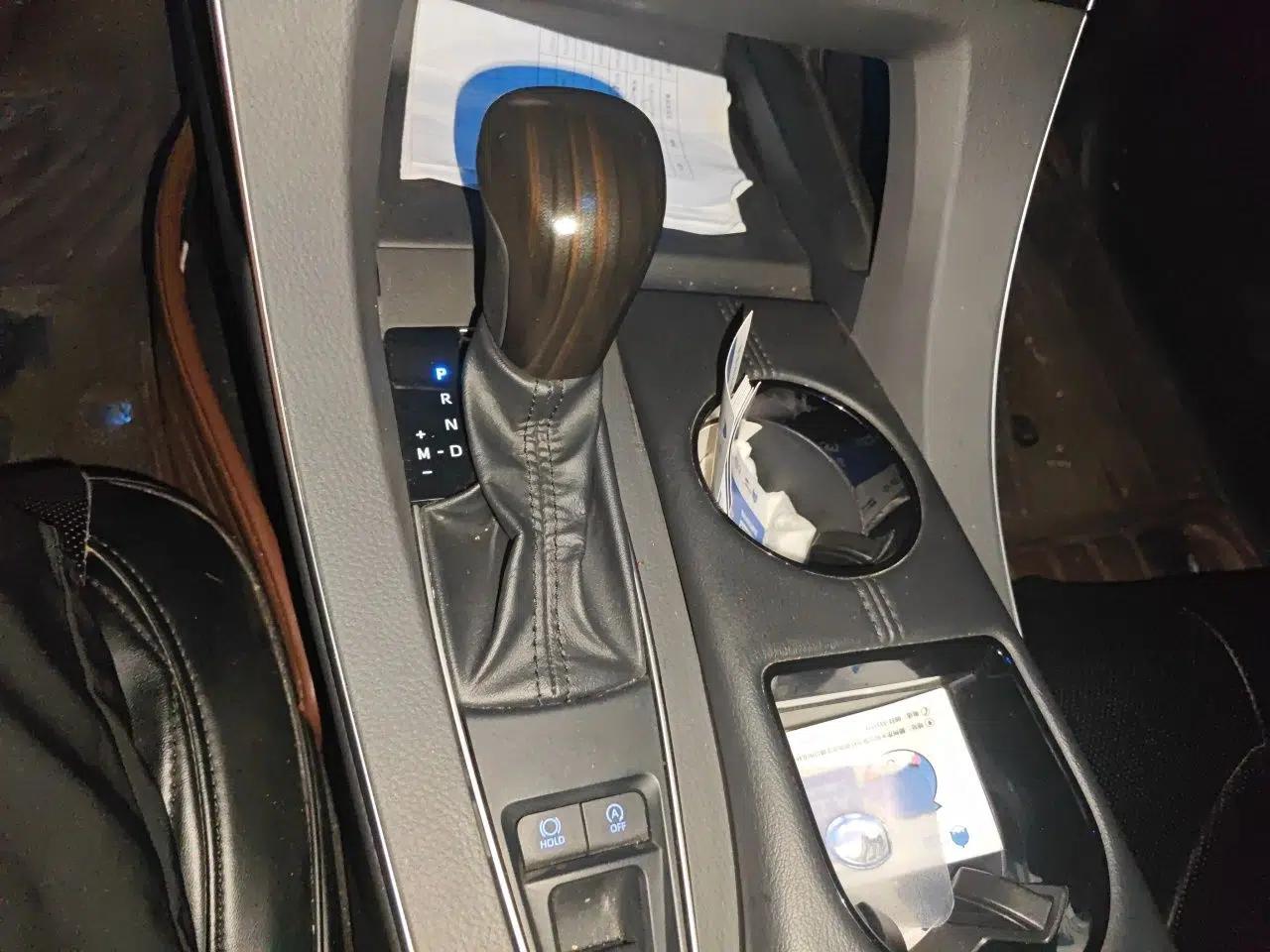Toyota Avalon 2019 2.0L Luxury Edition China VI Standard — миниатюра 14