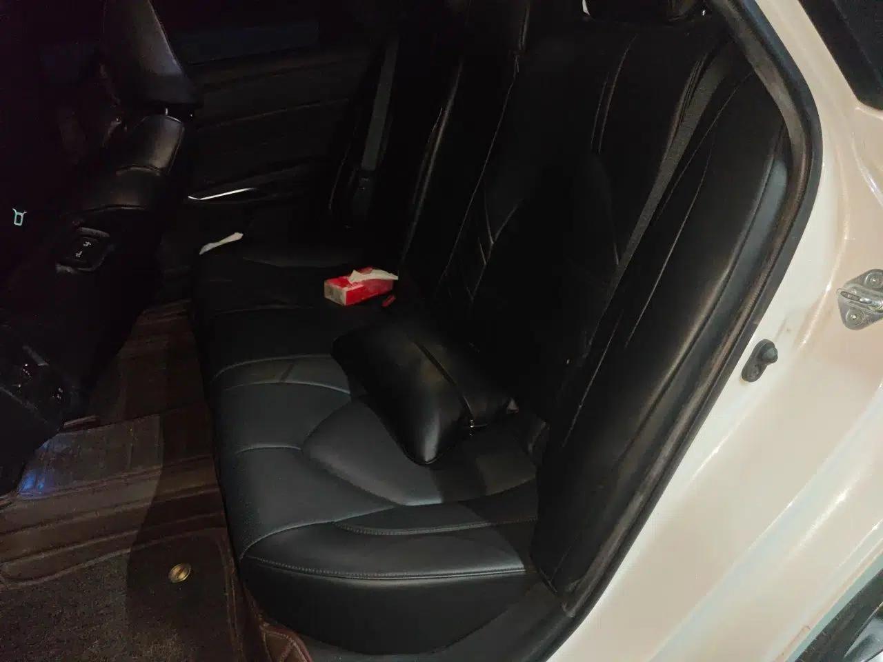 Toyota Avalon 2019 2.0L Luxury Edition China VI Standard — миниатюра 17