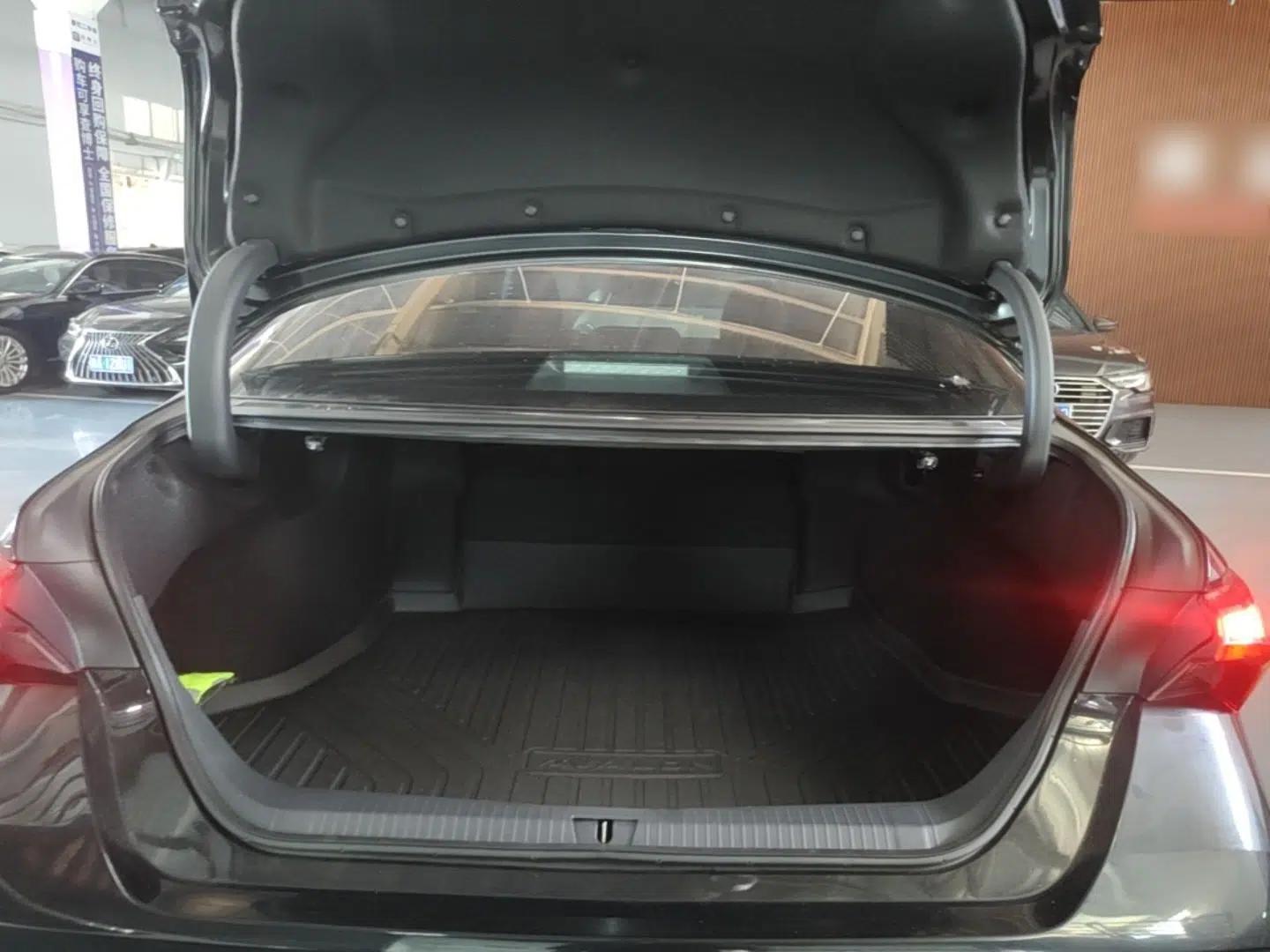Toyota Avalon 2024 Dual-Motor 2.0L Premium Edition — миниатюра 22