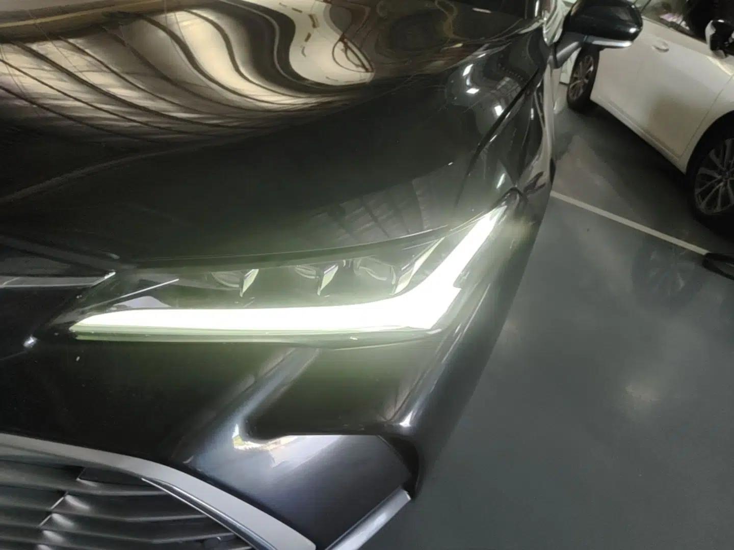 Toyota Avalon 2024 Dual-Motor 2.0L Premium Edition — миниатюра 8