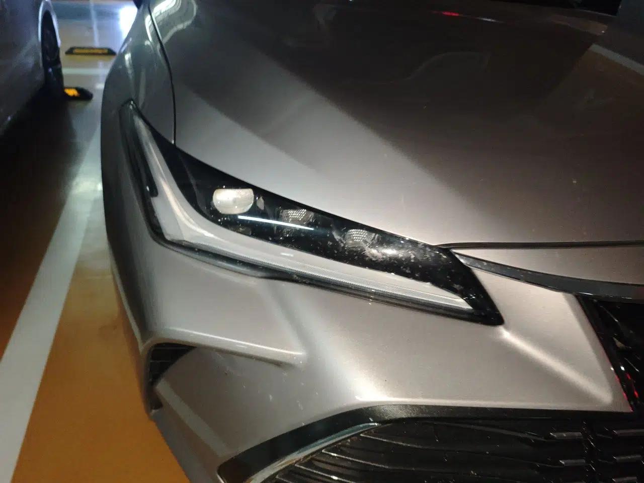 Toyota Avalon 2023 2.0L Premium Edition — миниатюра 7