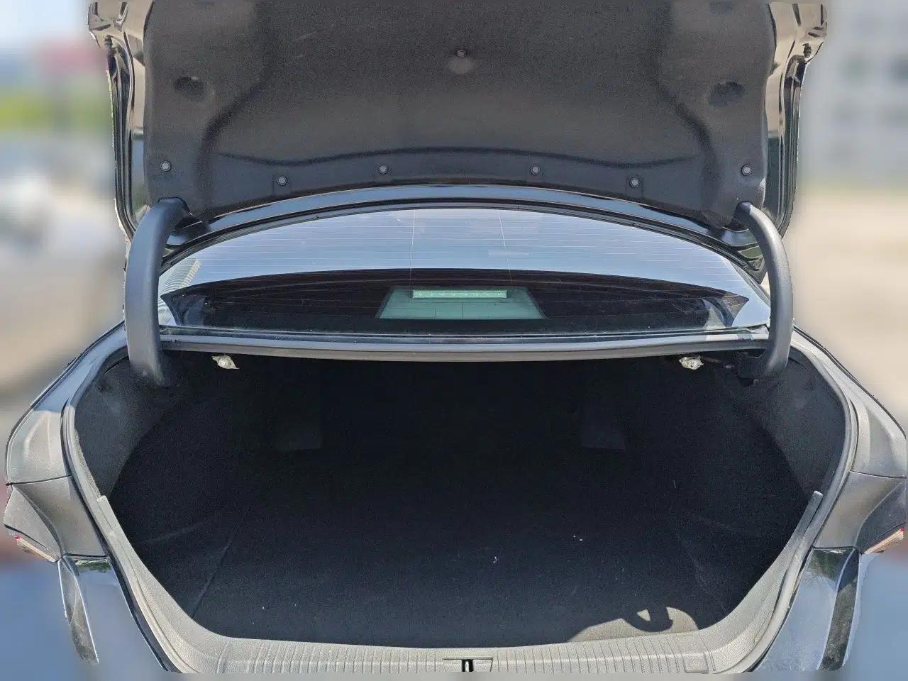 Toyota Avalon 2019 2.5L Touring Premium Version China VI Standard — миниатюра 19