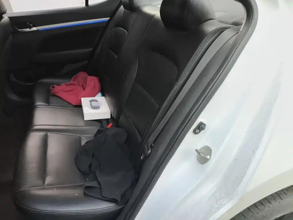 Hyundai Elantra 2016 1.6L Automatic Smart Elite Edition — миниатюра 18