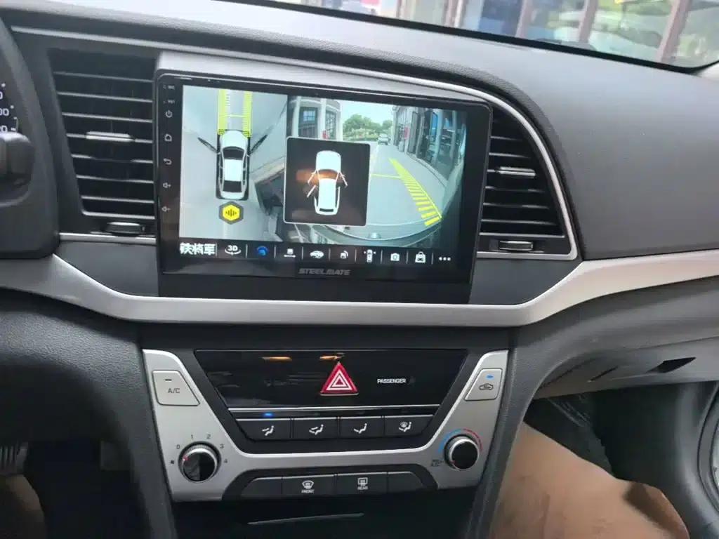 Hyundai Elantra 2016 1.6L Automatic Smart Elite Edition — миниатюра 13