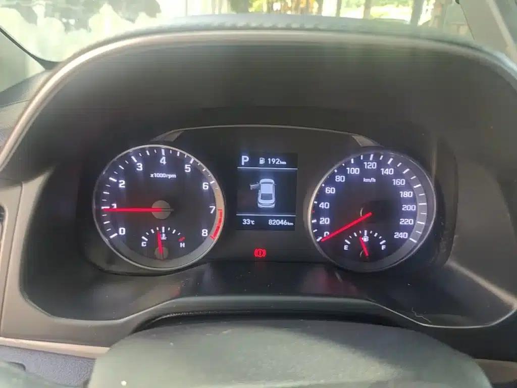 Hyundai Elantra 2020 1.5L CVT Smart Elite Edition — миниатюра 12