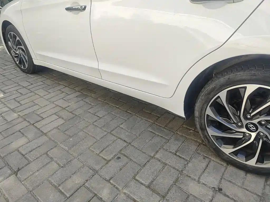 Hyundai Elantra 2020 1.5L CVT Smart Elite Edition — миниатюра 22