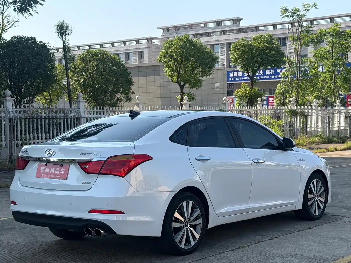 Hyundai Mistra 2016 1.6T Automatic Intelligent GLS — миниатюра 5