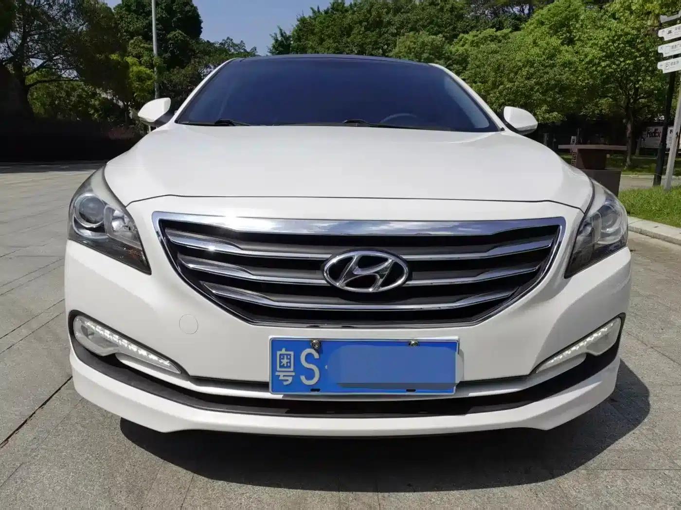 2014 Mistra 1.8L Automatic Intelligent GLS — миниатюра 2