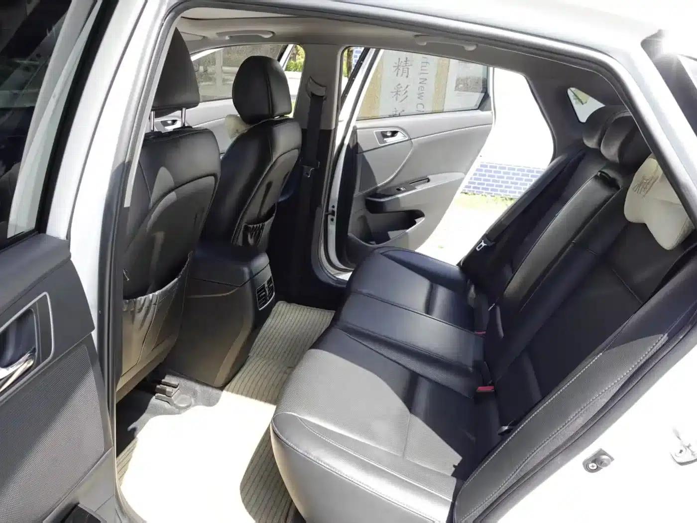 2014 Mistra 1.8L Automatic Intelligent GLS — миниатюра 14