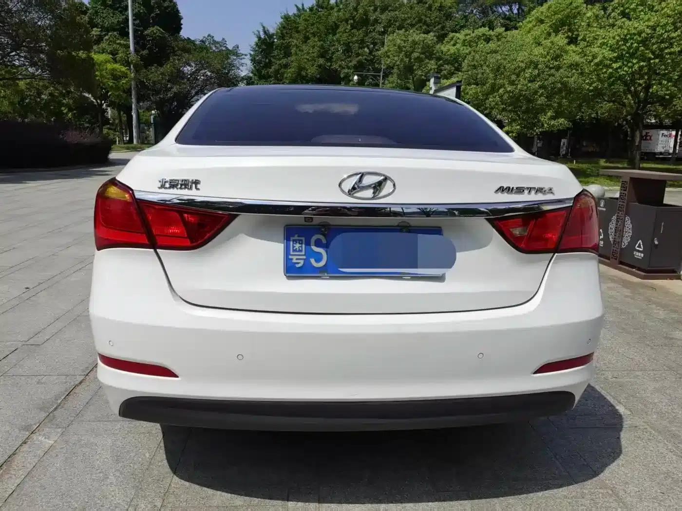2014 Mistra 1.8L Automatic Intelligent GLS — миниатюра 3
