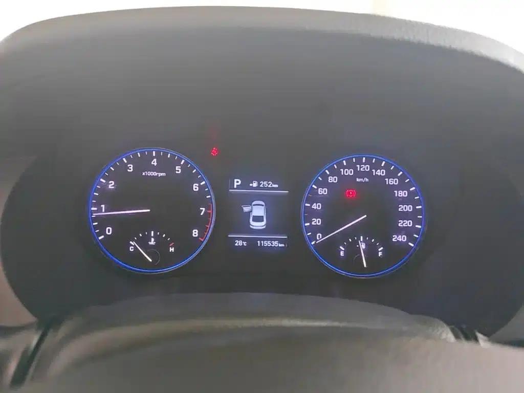 Hyundai Mistra 2017 1.8L Automatic Intelligent GLS (National V Emission Standard) — миниатюра 12