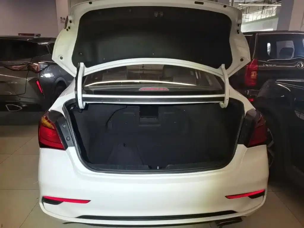 Hyundai Mistra 2017 1.6T Automatic Intelligent GLS (National V Emission Standard) — миниатюра 19