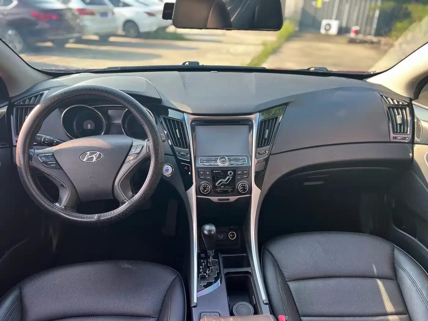 Sonata 2014 2.0L Automatic Luxury Edition — миниатюра 7